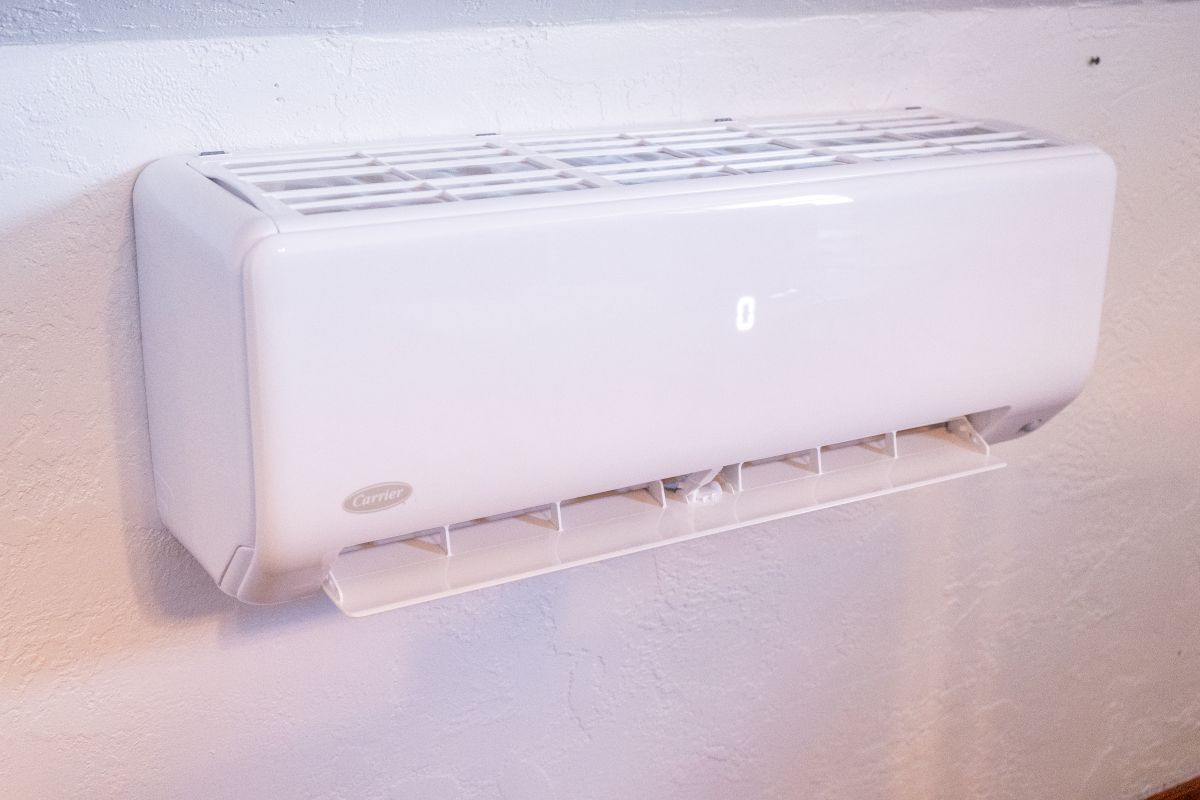 Carrier Mini-split with 2 heads - 1a